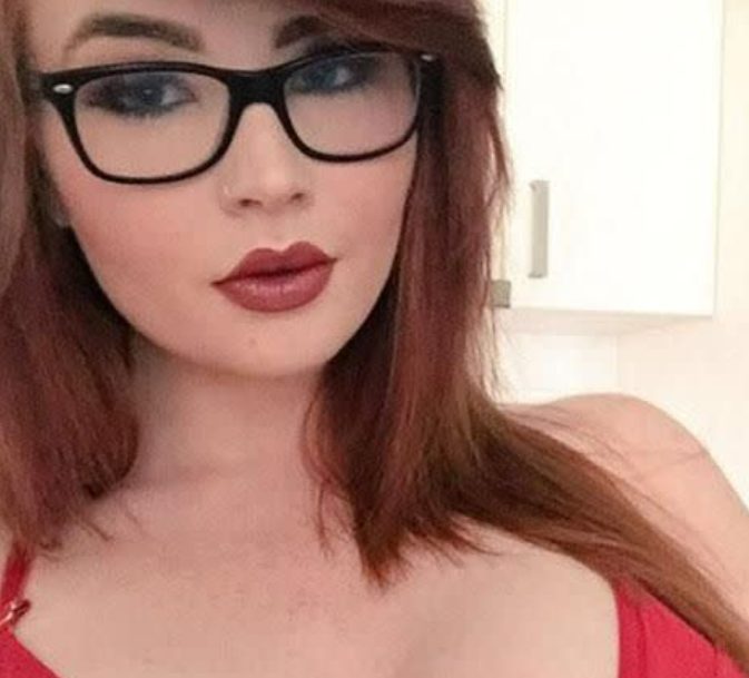 Sample adult women room card for UK viewers