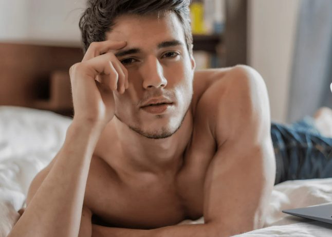 Sample card for international guys cam chat